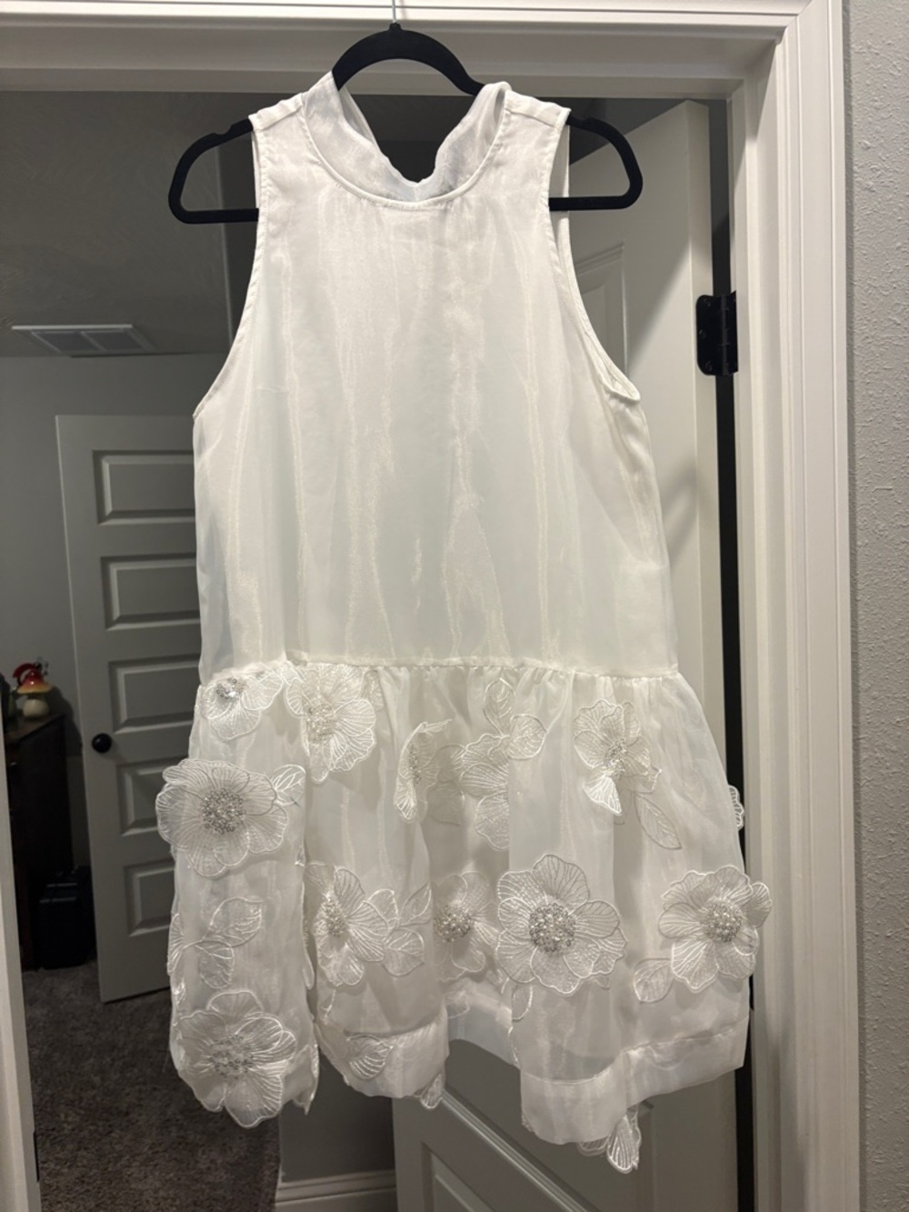 White Sleeveless Floral Embroidered Formal Dress for Women
